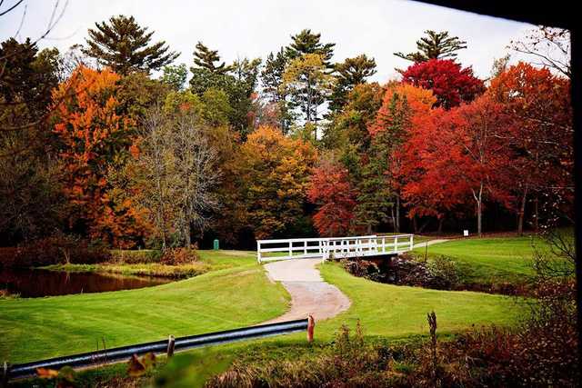 Fall view of the 12th green at The Ridges Golf Course