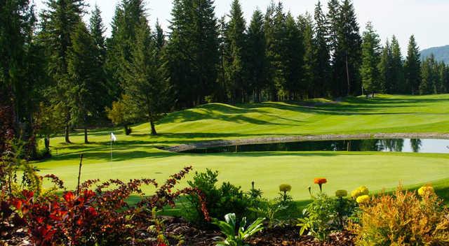 A view of a green with water coming into play at Shuswap Lake Estates Golf Club.