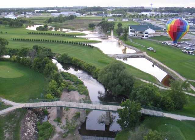 Riverview Greens: aerial view