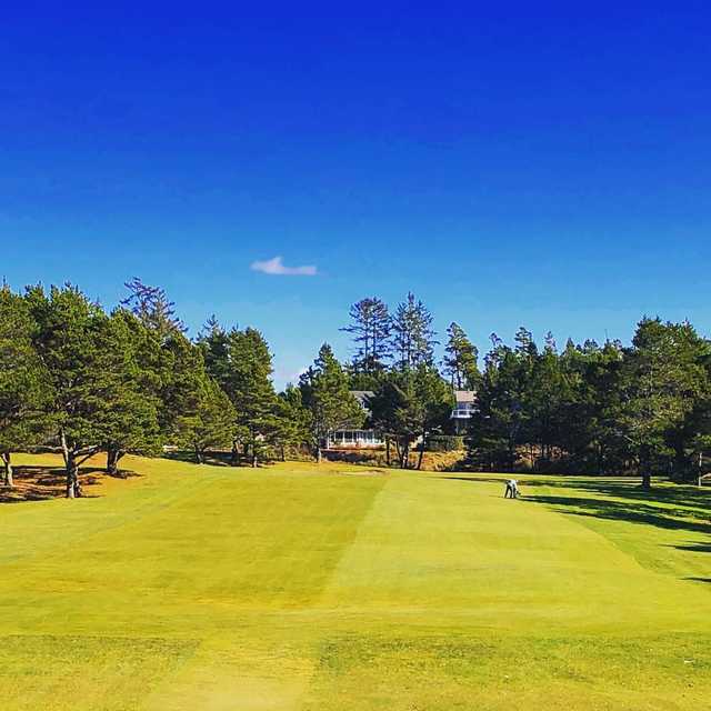 書 Katayanazu Golf Club 90 holes Manzanita Links in Manzanita, Oregon, USA | GolfPass