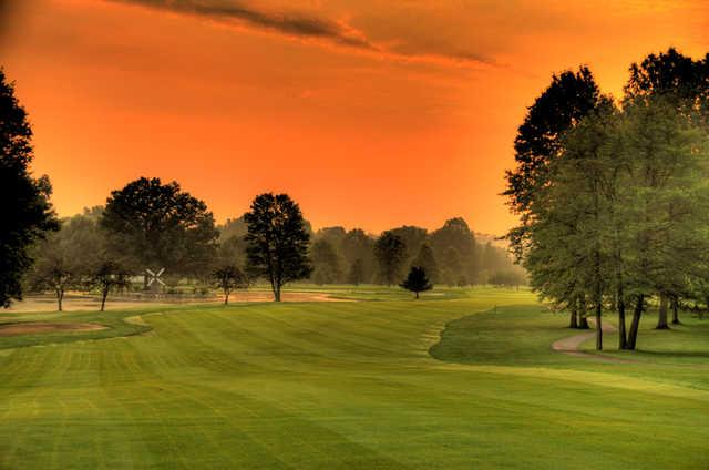 A splendid sunset view from a fairway at Windmill Lakes Golf Club.