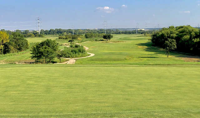 A sunny day view from Irving Golf Club.