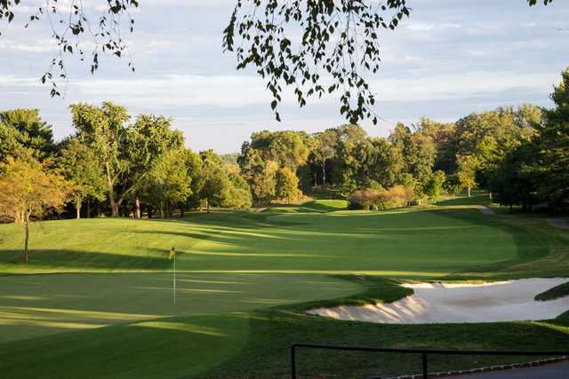 A sunny day view of a hole at Lakewood Country Club.