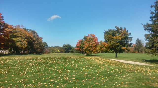 A fall day view of a hole at Oakland Beach Golf Club.