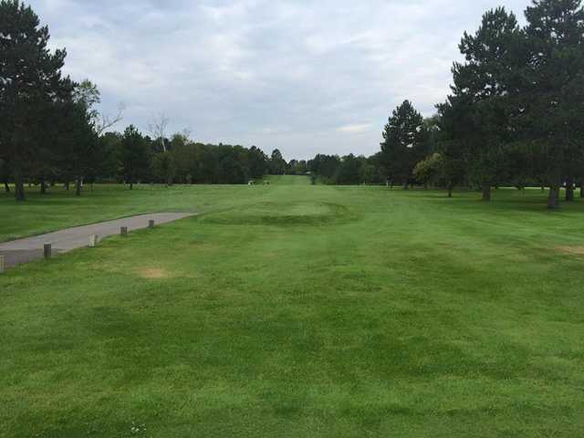 A view of a tee at Swan Lake Country Club.