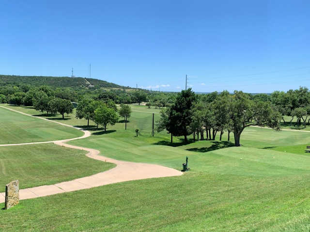 A view of a tee at Scott Schreiner Golf Club.