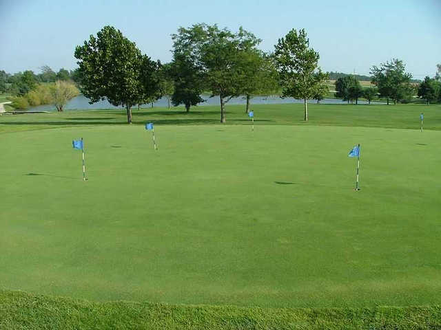 A view of the practice putting green at Smiley's Executive Golf Club.