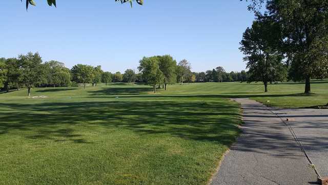 A view of a tee at Woodland Hills Golf Course.