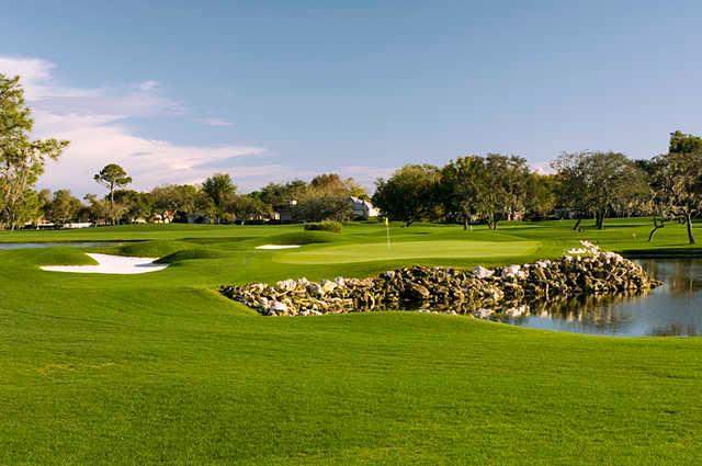 Bay Hill Club & Lodge - Championship Course - Reviews & Course Info