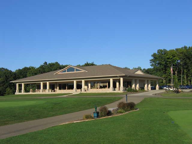 View of the clubhouse at Apple Valley Golf Club.