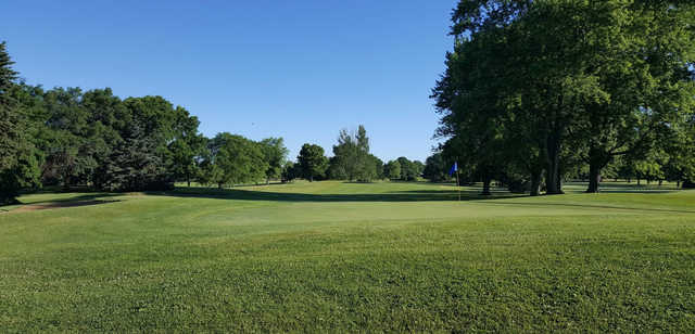 A view of hole #18 at Hartford Golf Club.