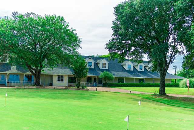 View of the puttin green at Kings Creek Country Club.