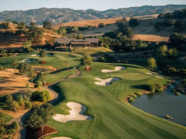 View of the 18th hole and the clubhouse at Yocha Dehe Golf Club at Cache Creek Casino Resort