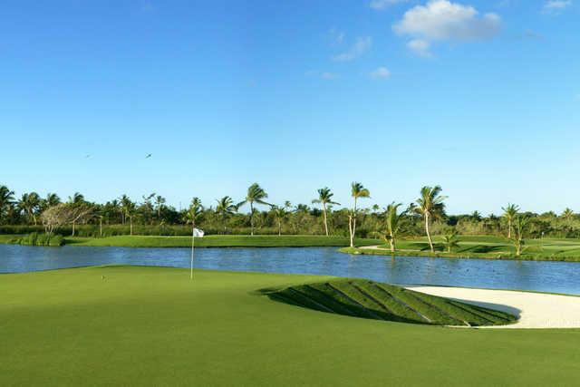 View of the 9th hole at The Lakes Barcelo Golf Course.