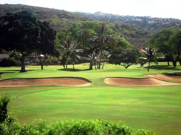 A view from Waialae Country Club