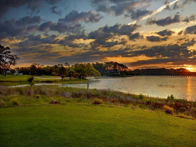 View of the 17th hole at Old South Golf Links