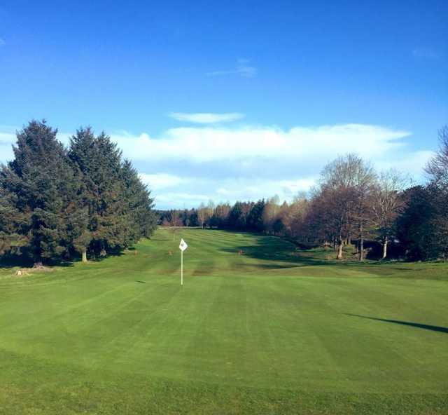 View of the 18th green at Falkirk Golf Club.