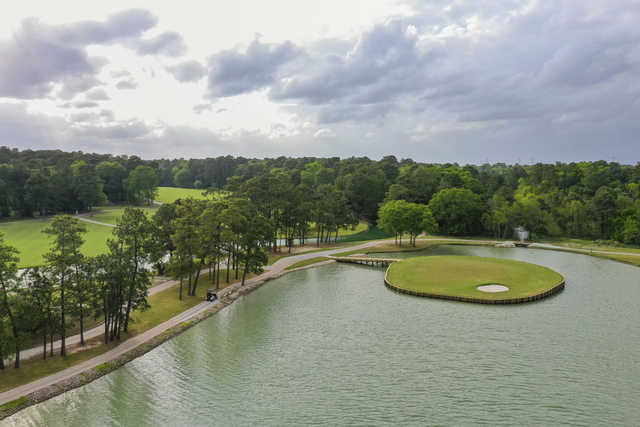 Aerial view of the 9th green at Tour 18 Houston.