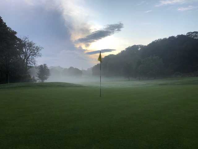 A morning view of a hole at Elderslie Golf Club.