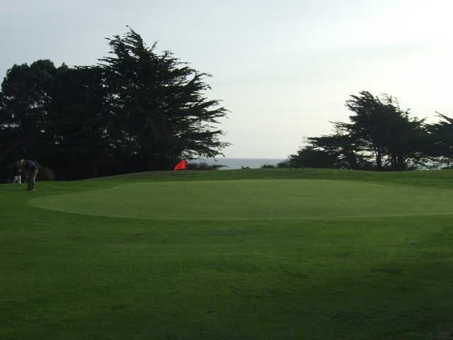 A view of the 7th green from Sea Ranch Golf Links 