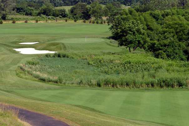 A view of green #18 at Maryland National Golf Club