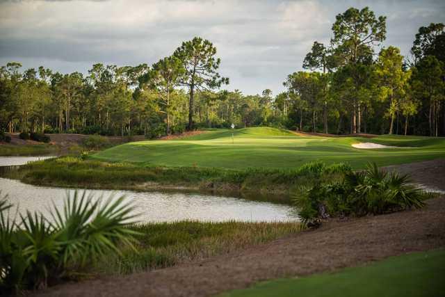 View of the 12th green at Old Corkscrew Golf Club.