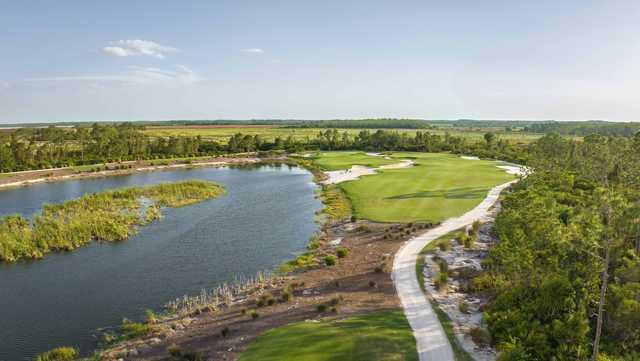 Aerial view of the 4th fairway and green at Old Corkscrew Golf Club.