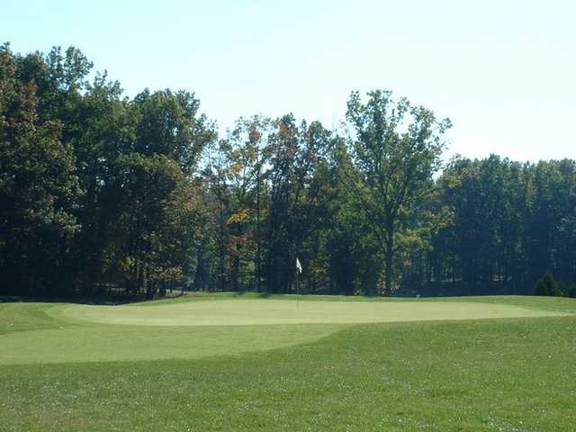 A view of green #14 at Heritage Oaks Golf Course