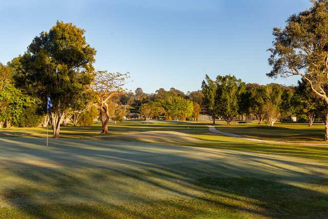 Meadow Park Golf Course Tee Times Tallebudgera QL Meadow Park Golf Course Tee Times Tallebudgera QL