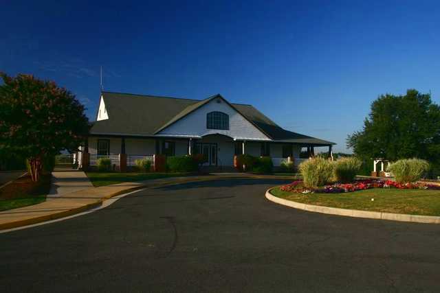 A view of the clubhouse at South Riding Golf Club