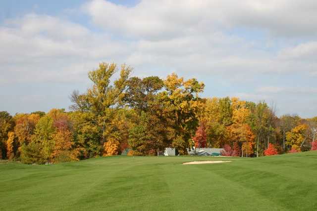 A view of hole #9 from fairway at Links at Challedon
