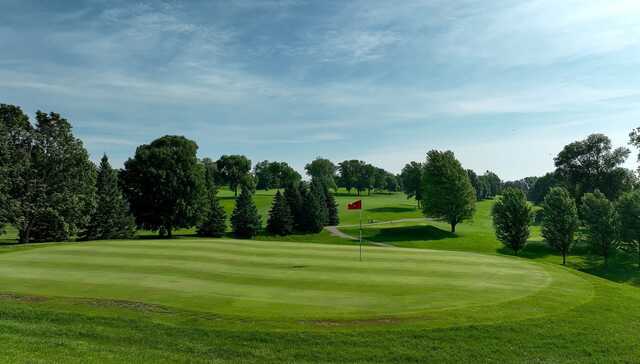 View of a green from Shoreland Country Club.