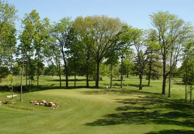 A view of hole #11 at Edgewood Golf Club