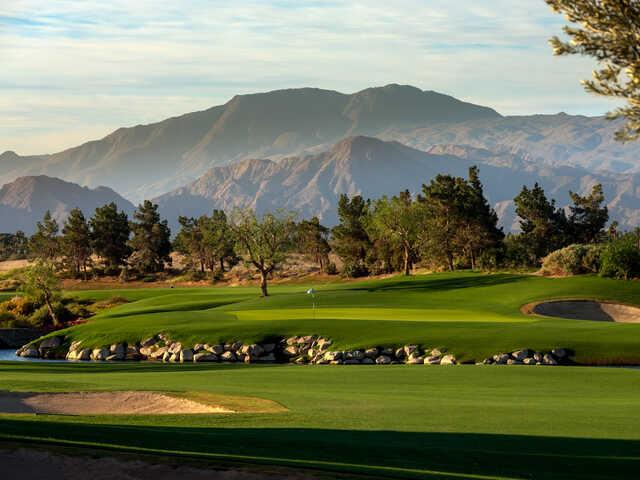 Classic Club Golf