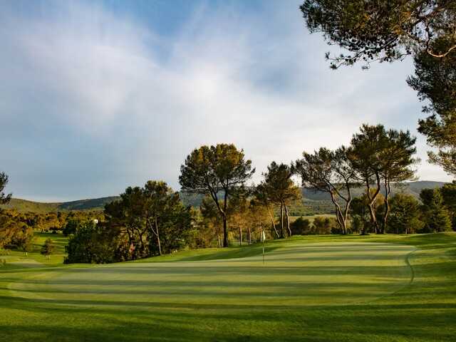 View of the 7th green from Sainte Baume Golf Club.