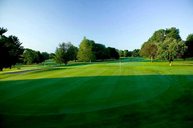View of a green from Lincoln Golf Club.