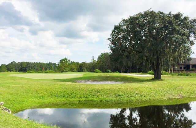 A view of a hole at Lake Diamond Golf & Country Club.