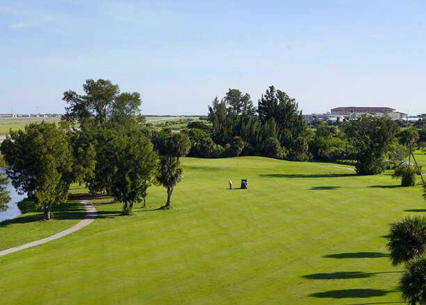 A view of hole #11 at Manatee Cove Golf Course.