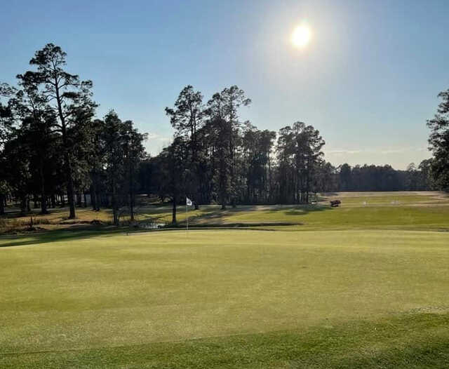 A sunny day view of a hole at Swainsboro Golf Club.
