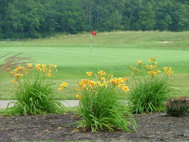 A view of green #18 at Indian Ridge Golf Club