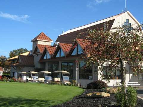 A view of the clubhouse at Coppertop Golf Club