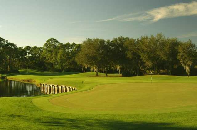 A view of the 7th green at Riverwood Golf Club