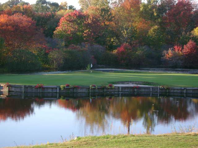A view of a green from Tradition Golf Club at Wallingford