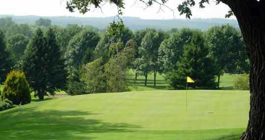 A view of green #18 at Clifton Highlands Golf Course