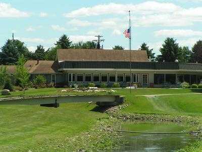 A view of the clubhouse at Rock River Country Club