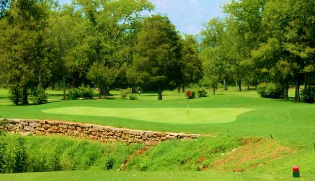 Cedar Crest Golf Club - Reviews & Course Info