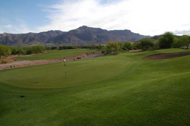 A view of green #6 at Gold Canyon Golf Resort - Sidewinder Course