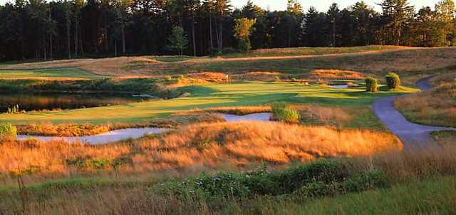 A view of the 17th hole at Links at Hiawatha Landing