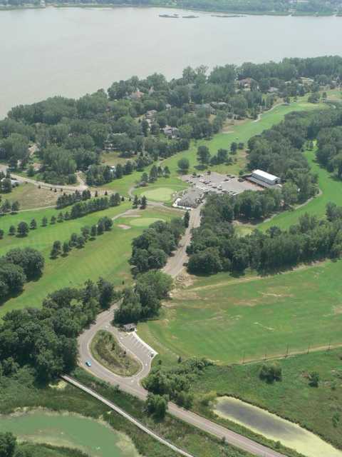 Aerial view of the clubhouse at Chomonix Golf Course