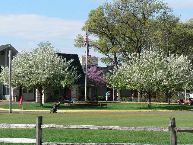 A view of the clubhouse at Majestic Oaks Golf Club